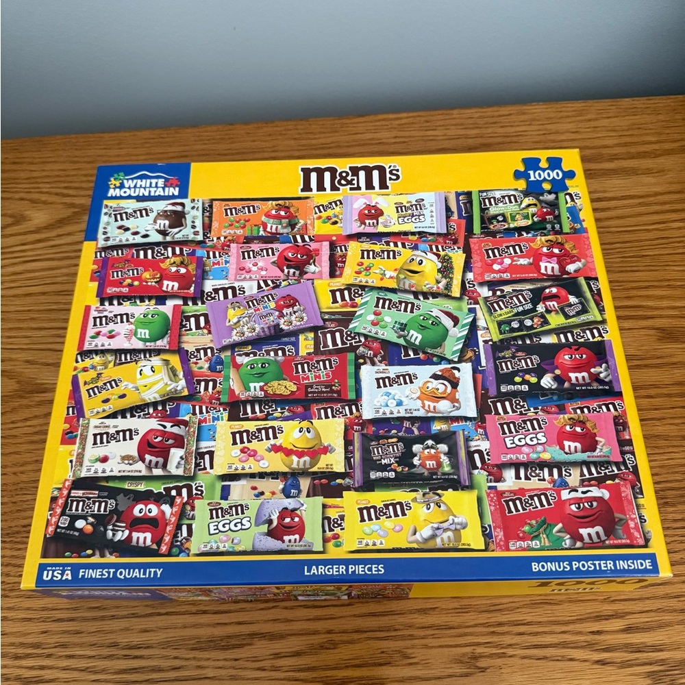 White Mountain 1000 Piece Puzzle - Blue and Yellow